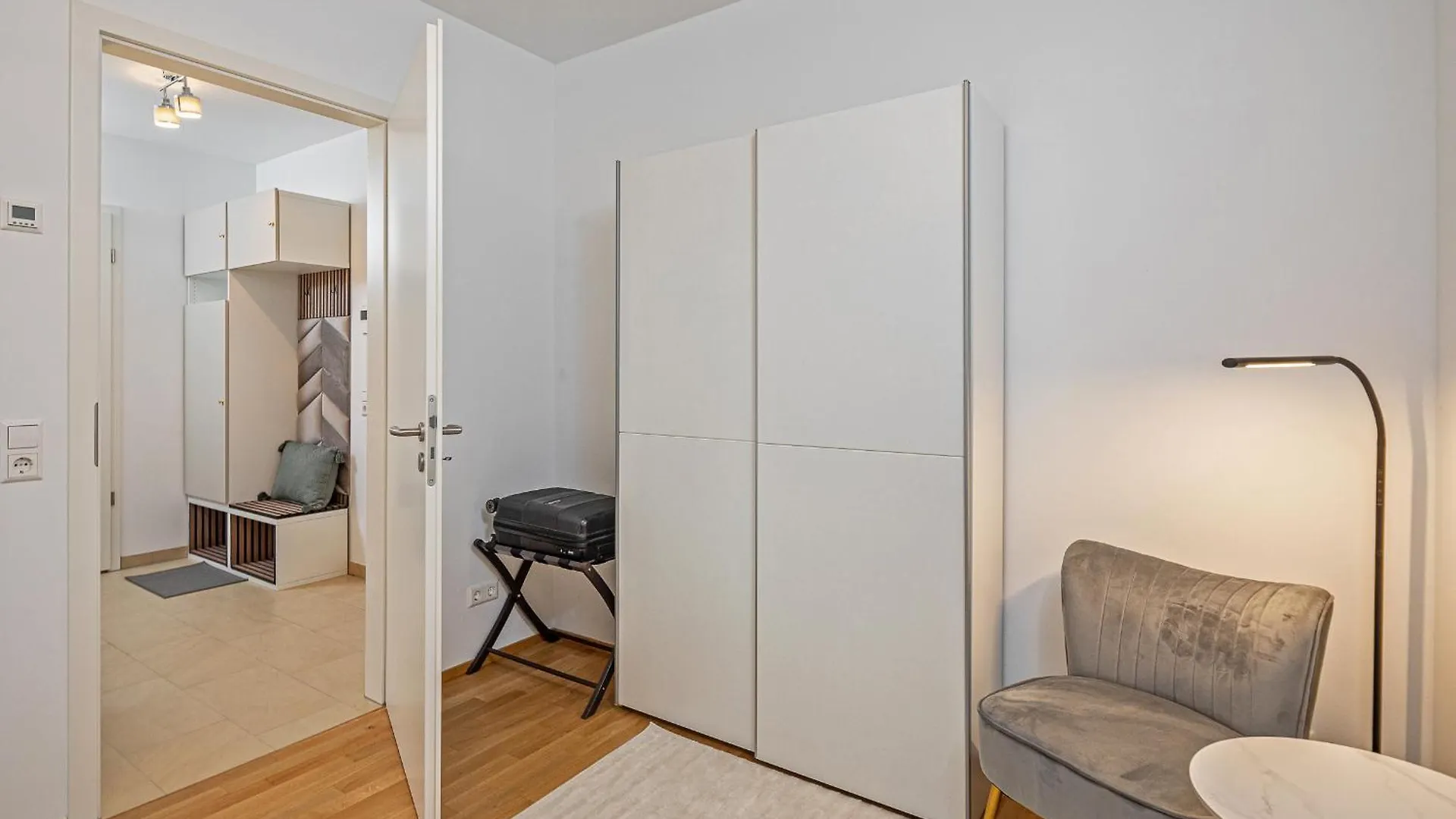 Apartment Ruhige 5 Sterne Wohnung Naehe Altstadt Dresden